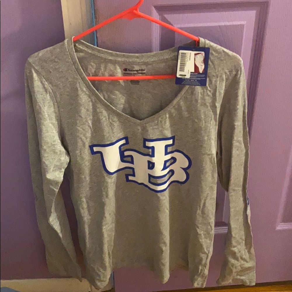 BRAND NEW! long sleeve university at buffalo shirt